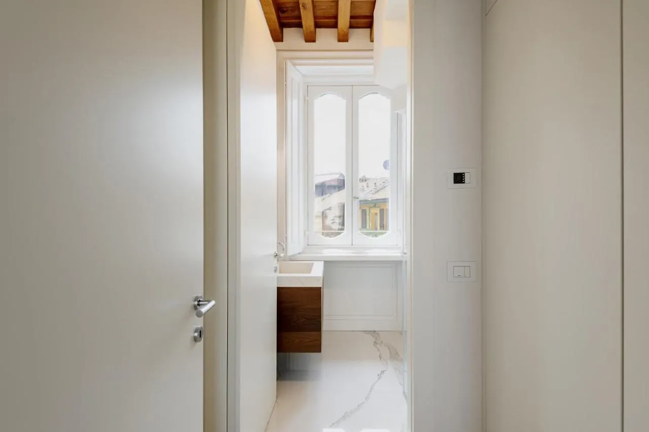 밀라노 Easylife - Prestigiosa Dimora Due Passi Dal Duomo 아파트
